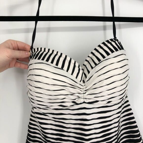 LA BLANCA Ombré Stripe‎ Halter Tankini Top - Picture 3 of 6